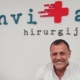 Radiotalasni Nož: Revolucija u Hirurgiji 2 Radiotalasni nož i doktor koji sedi pored njega